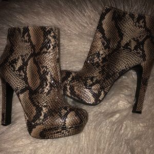 48 Hour Sale! Python Snakeskin Ankle Boots Size 7